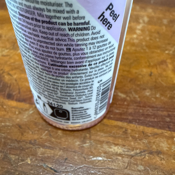 Isle of Paradise Suncare Self-Tanning Drops Dark - Picture 3 of 3